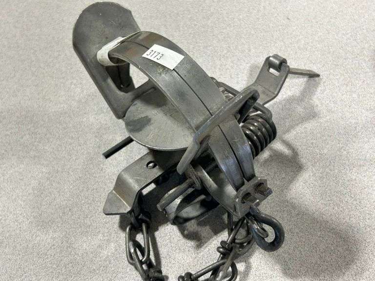 2) #1 1/2 Animal Foot Traps
