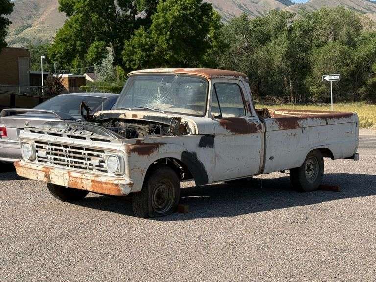1963  Ford  F-100*