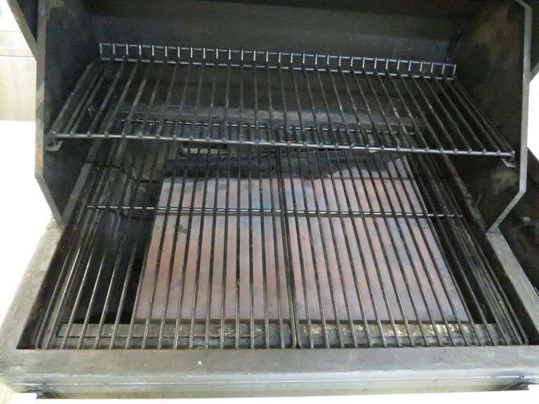* Traeger Pellet Grill