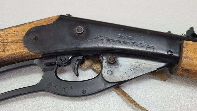 Daisy BB Gun, BB's