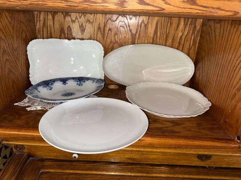 5) Serving Plates