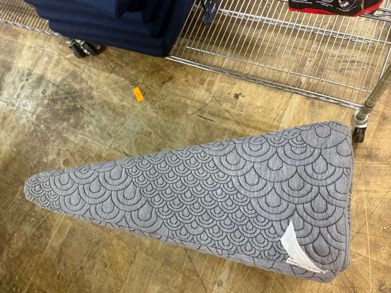 Wedge Pillow