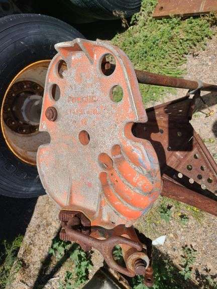 RIDGID TRISTAND Pipe Vise