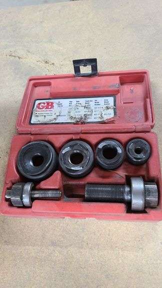 GB Mechanical Slug Out Set for Conduits