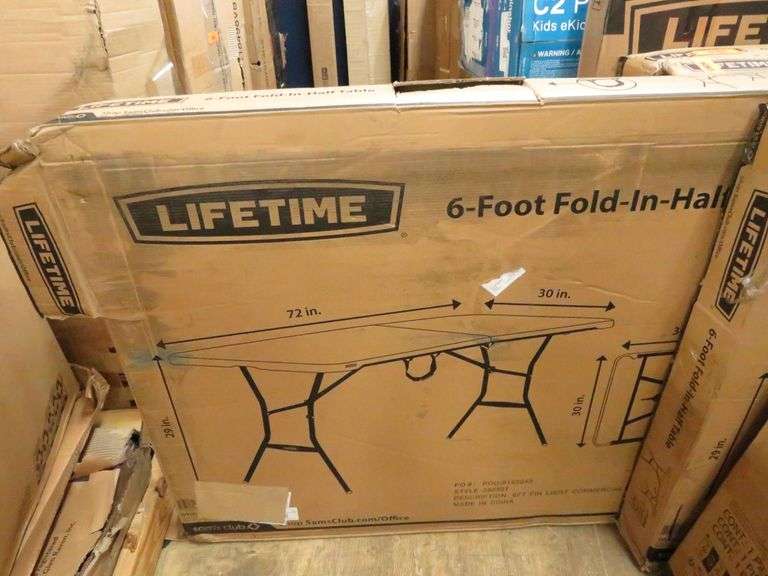 Lifetime Fold-In-Half Table