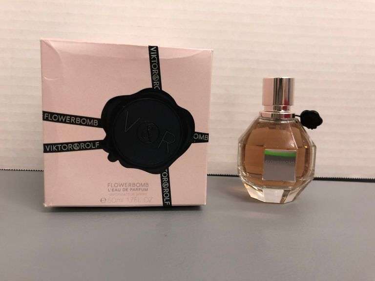 Viktor And Rolf Flowerbomb L'Eau De Parfum