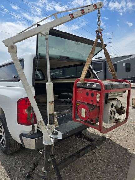 Ultra Tow Hydraulic Hitch Mount Crane*