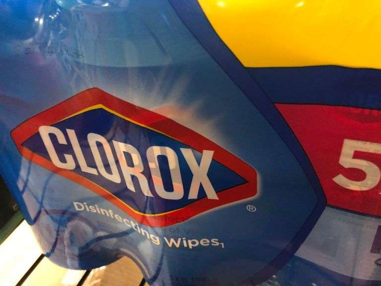 3) Clorox Disinfecting Wipes 5pk