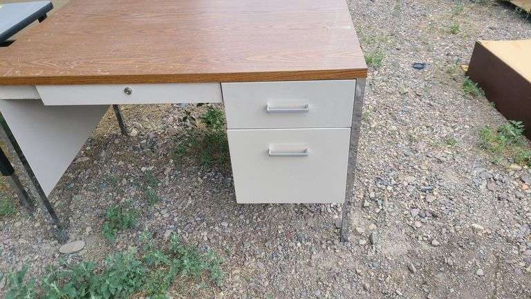 2) Desks