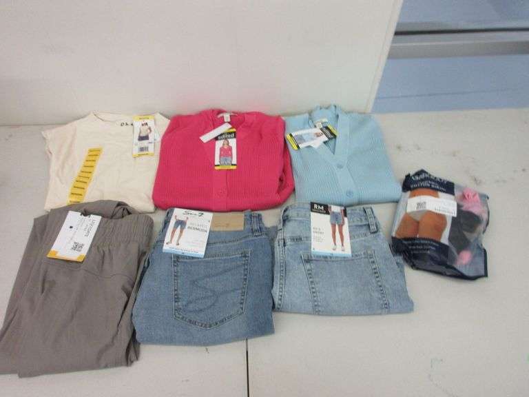 Sleevless Tee, 2) Edited Cardigan, RM 90's Shorts, Seven7 Shorts, Tan Pants, Bikini Underwear 3-Pack
