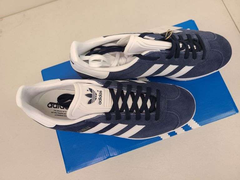 Adidas Gazelle Shoes