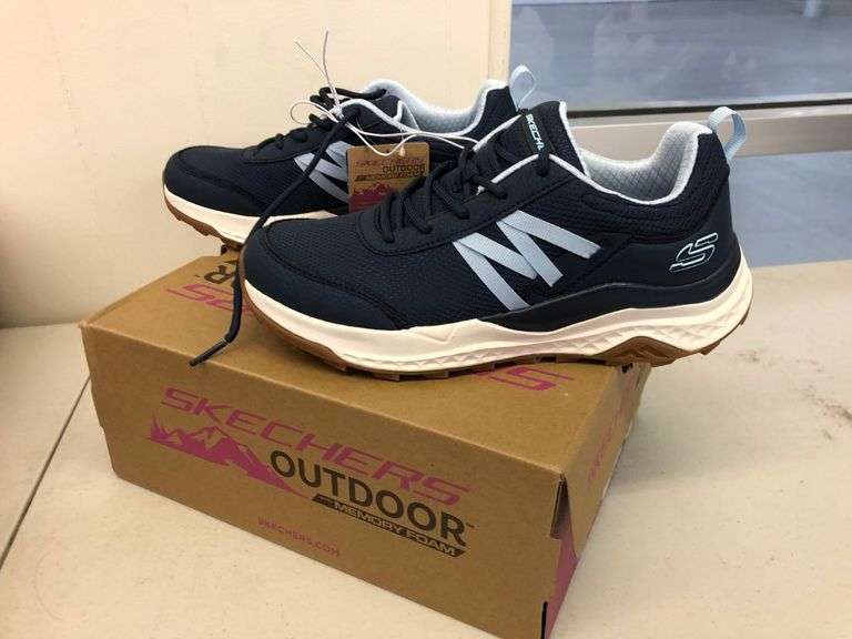 Skechers Outdoor Memory Foam Sneaker