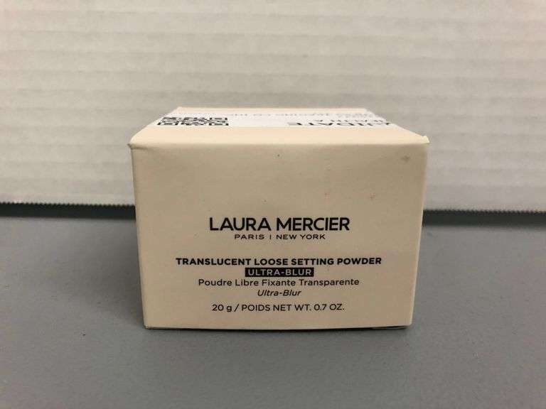Laura Mercier Translucent Ultra-Blur Loose Setting Powder