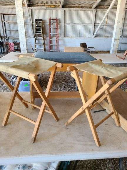 Bench, 2) Oak Canvas Folding Camp Chairs