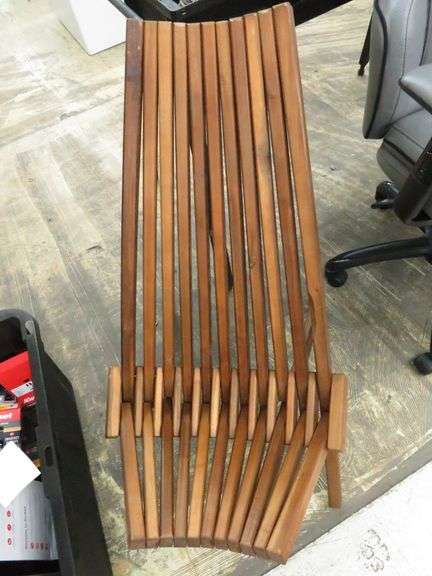 Melino Folding Chair
