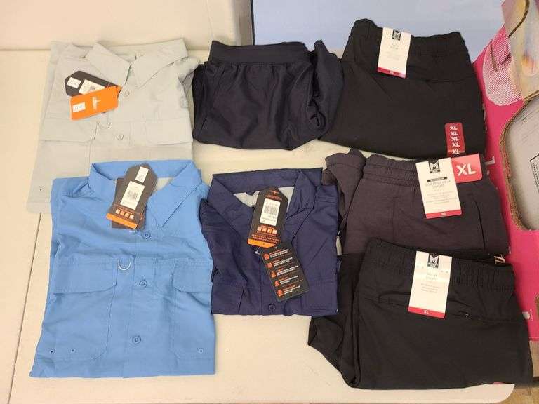 7) Men's Button Up Shirts, Shorts