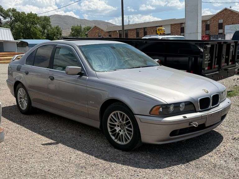 2001  BMW  5 Series   530i*