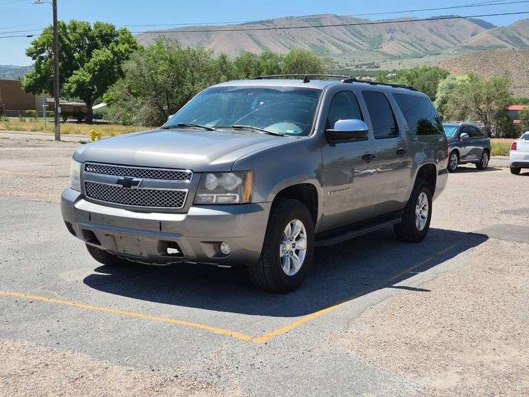2008  Chevrolet  Suburban  LTZ