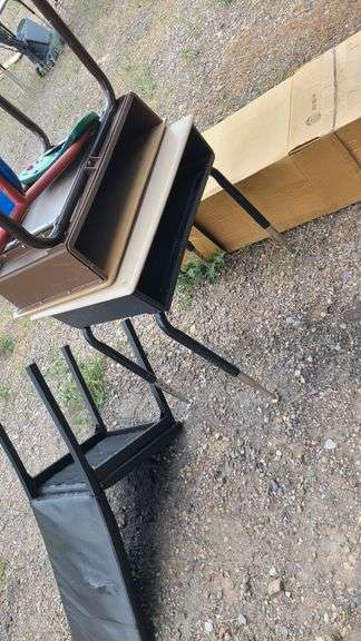 2) Desks and Chair