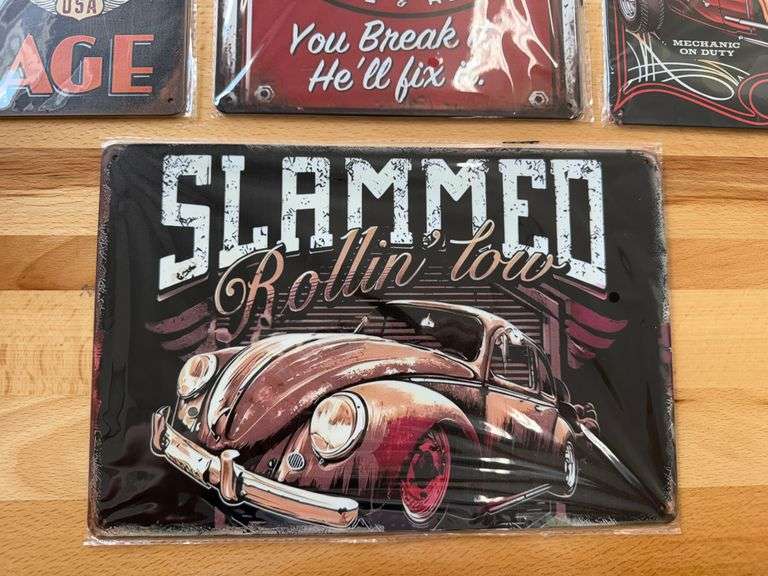 4) Metal Wall Hangings
