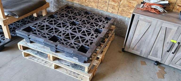 4 Pallets, Wooden Work Table, Metal Work Table, Large Trash Can