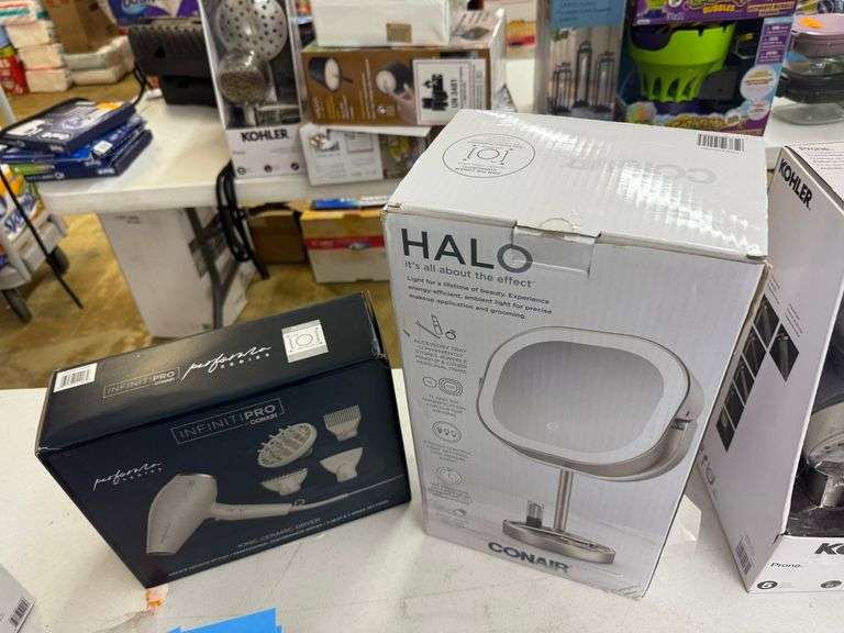 Infiniti Pro Ionic Ceramic Dryer, Halo Lighted Mirror
