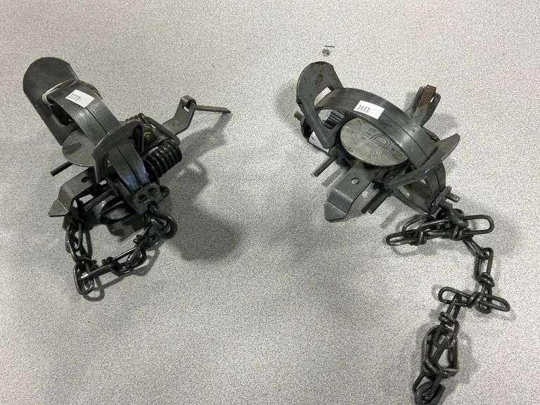2) #1 1/2 Animal Foot Traps
