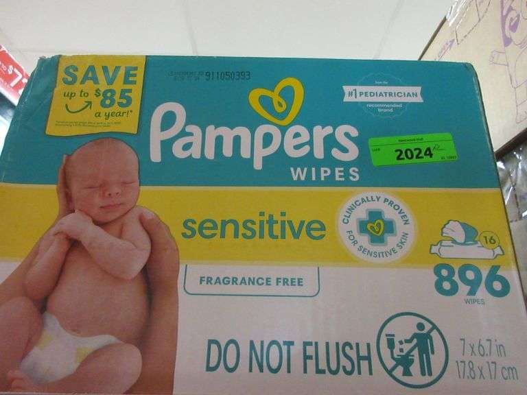 Pampers Wipes Sensitive, Huggies Little Movers Size 3