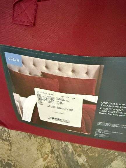 * Charisma Comforter Set