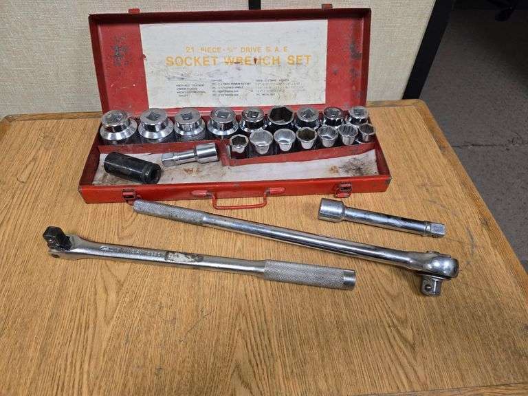 Socket Wrench Set