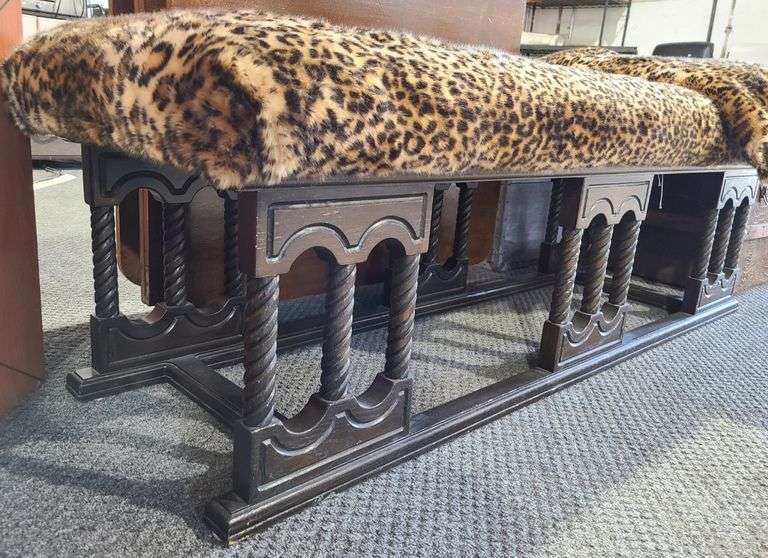 Leopard Hall Bench