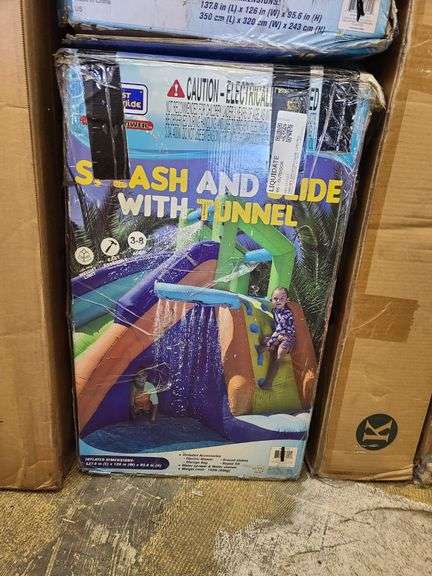 *My 1st Water Slide Splash and Slide with Tunnel and Water Arch