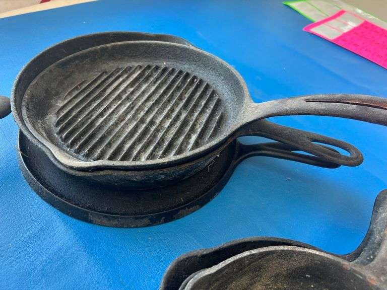 Cast Iron Pans, Skillets