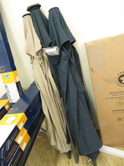* 3) Market Umbrella's