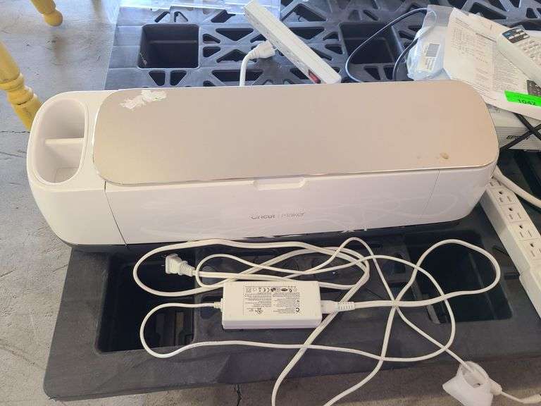 Cricut Maker Machine