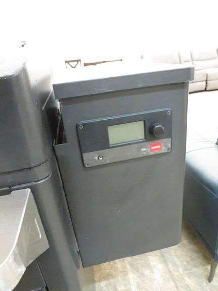 * Traeger Pellet Grill