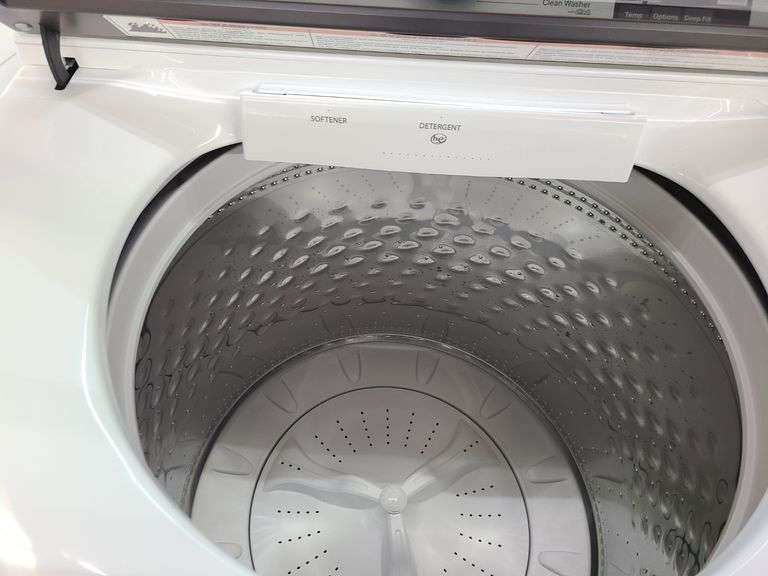 Maytag Top Load 4.8 cu. ft. Washer with Deep Fill Option