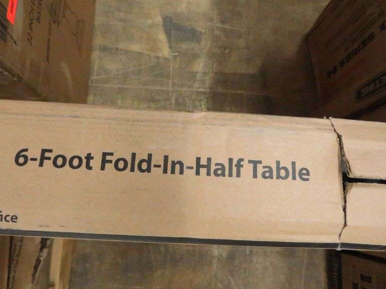 Lifetime Fold-In-Half Table