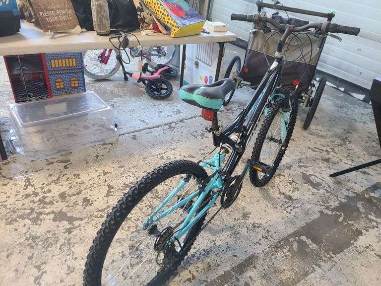 Huffy Off-Road Bicycle