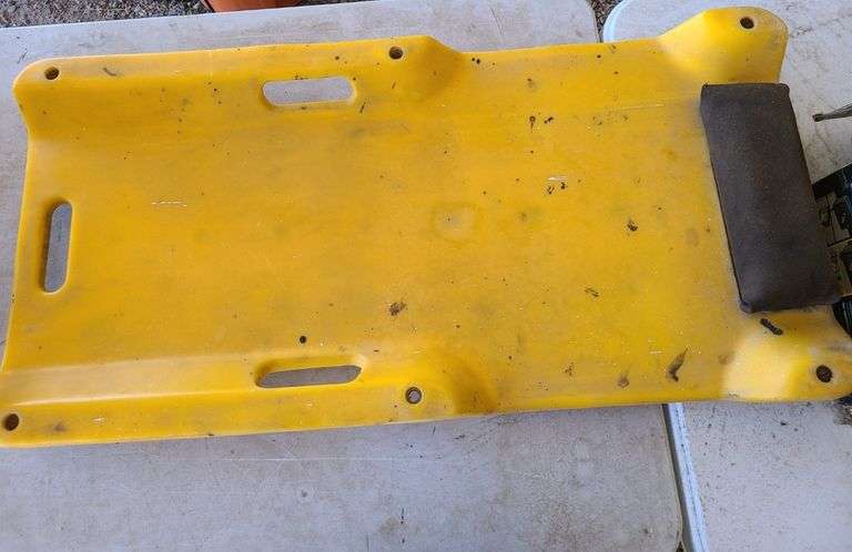 Mechanic Plastic Creeper