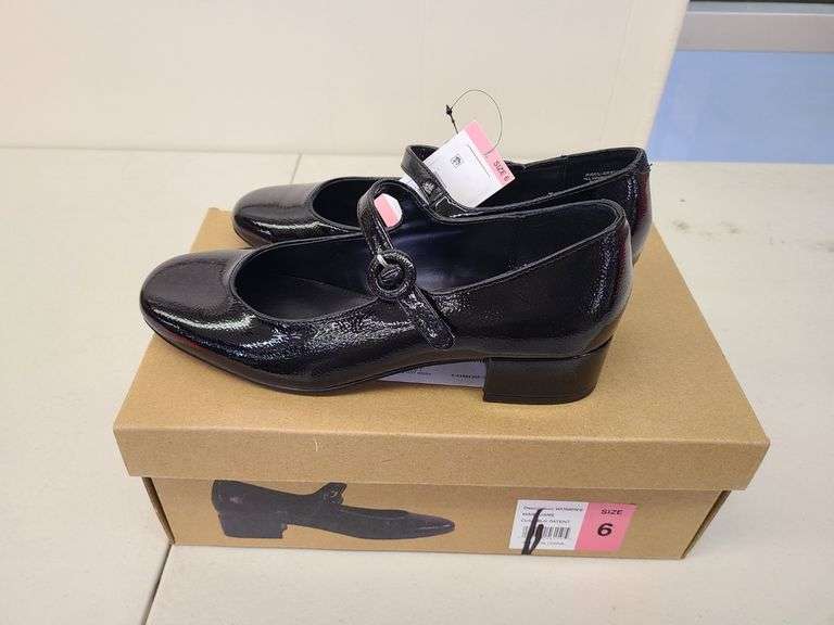 Ladies Steve Madden Mary Jane