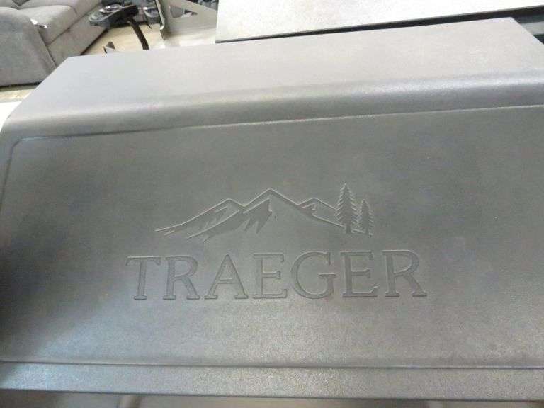 * Traeger Pellet Grill, Grill Cover