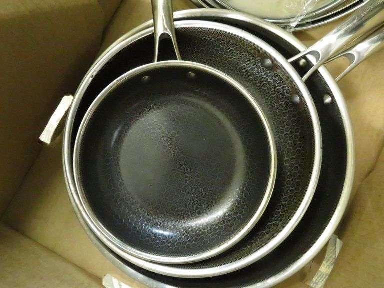 * Hexclad Seven Piece Cookware Set