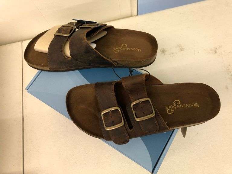Mountain Sole Buckle Leather Sandal