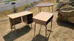2) Desk and Round Table