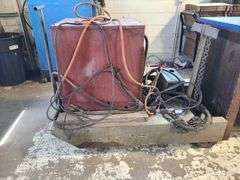 LINCOLN Idealarc 250 AC/DC Stick Welder