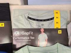 8) Men's Performance Tee's, Shorts, Phillies Shirt
