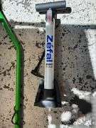 Zefal Smart Bike Floor Pump, Lawn Coring Aerator