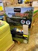 *Mac Sports MacWagon with Zippered Tailgate & Table