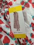 8) Articles of Women's Clothing